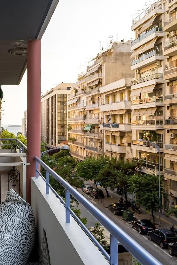 Urban Suites- Helexpo Thessaloniki Apartment